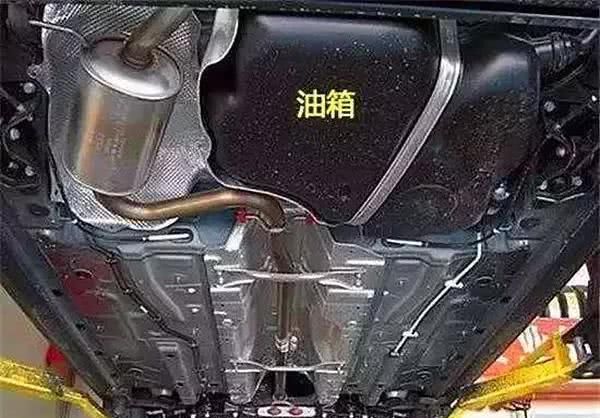 你不知道油箱的冷知識(shí)，老司機(jī)提醒道:這就是汽油不夠的原因！
