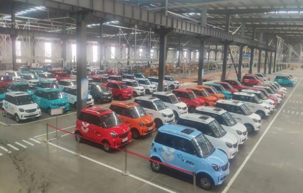 連車(chē)標(biāo)都要山寨的車(chē)企，你存在的意義是什么？