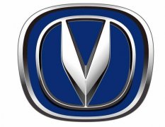 把車標設計成世界大牌，只服