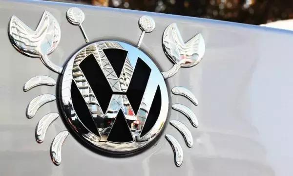車標(biāo)還能這么玩？你們這是奧運(yùn)會入場式呀！