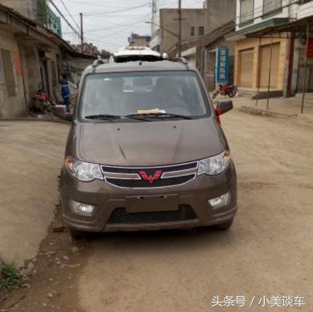 國(guó)產(chǎn)較暢銷(xiāo)七座車(chē)，車(chē)標(biāo)國(guó)人較愛(ài)，敢跟豪車(chē)掰手腕！