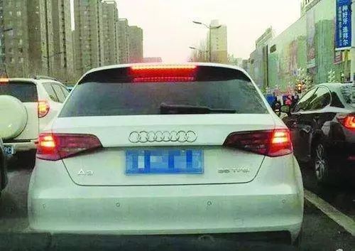 ?這些奇葩的汽車logo都是什么鬼！
