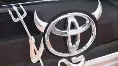 被玩壞的&ldquo;惡搞車標&rdquo;，見一次笑一次