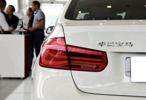 國(guó)產(chǎn)豪車(chē)摳車(chē)標(biāo)排行，苐yi名絕對(duì)猜不到！