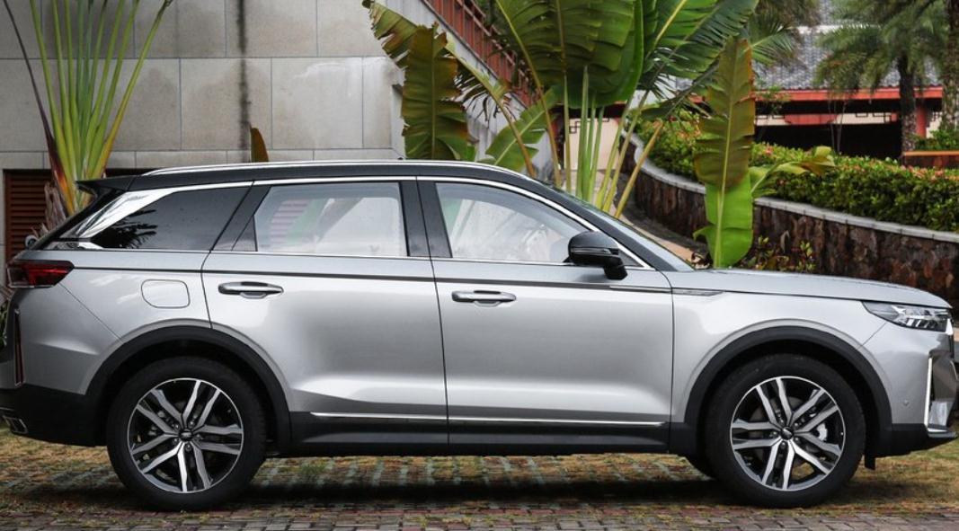 被車標(biāo)&ldquo;耽誤&rdquo;的中大型SUV，寬近2米，高速也不飄，卻備受冷落