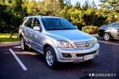 朝鮮數(shù)款「和平」牌小汽車(chē)，