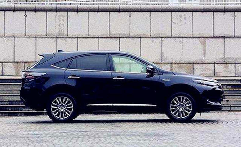 豐田換標(biāo)了？新LOGO配新車煥然一新