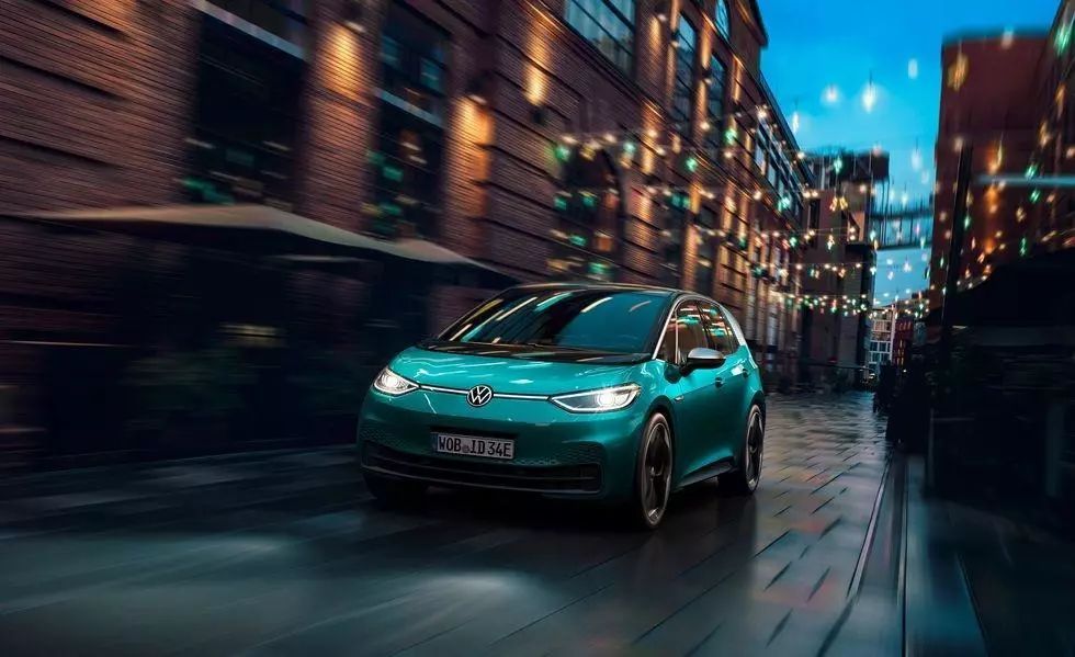 大眾全新車標官宣：新的品牌設(shè)計，標志著大眾全新的開始！